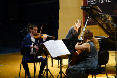 前 往——爱尔兰Fidelio Trio三重奏专场音乐会京城成功举办